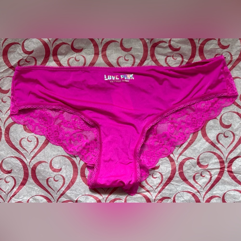 ‼️SOLD‼️NWT Vintage Victoria’s Secret PINK Cotton & Lace cheeky Panty Medium